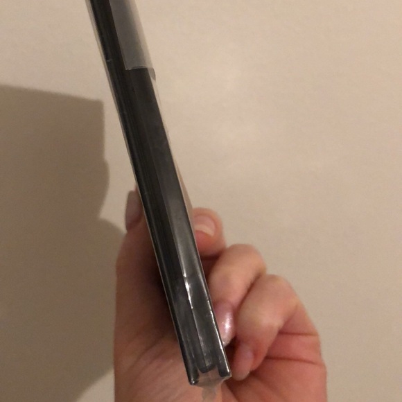 Glo Skin Beauty Contour Kit- Medium to Dark - Picture 10 of 10